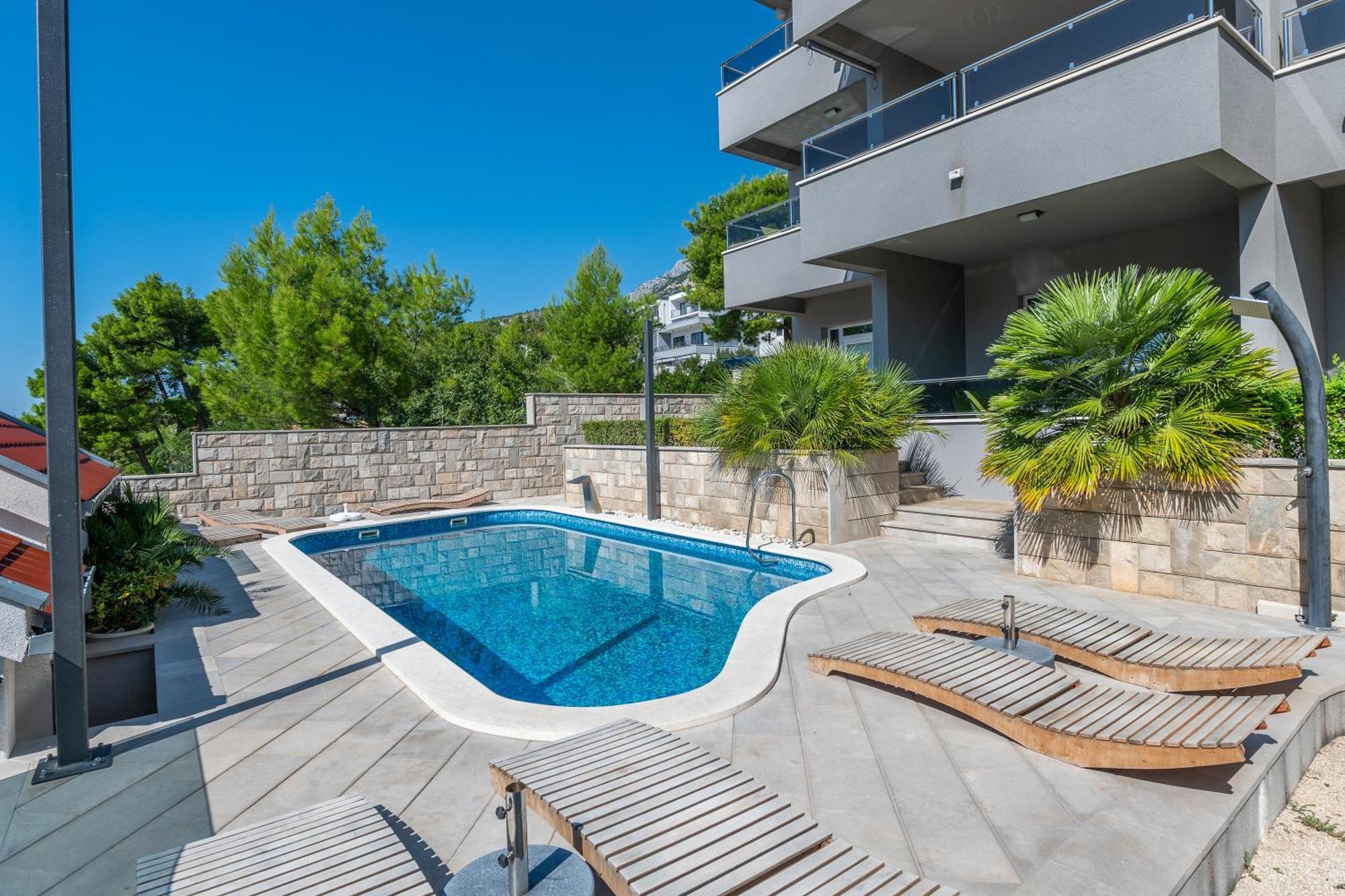 Villa Em Makarska Exterior foto