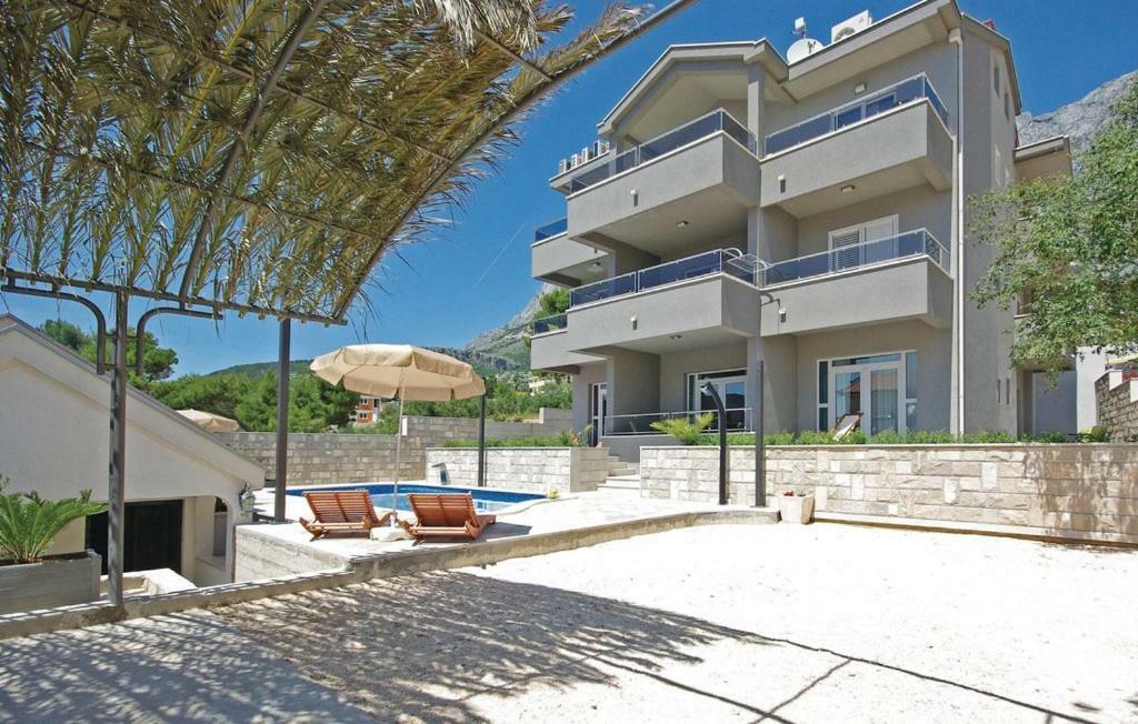Villa Em Makarska Exterior foto