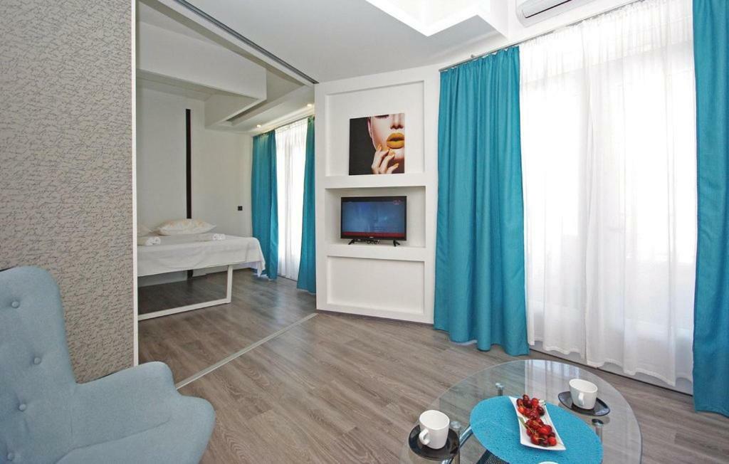 Villa Em Makarska Exterior foto