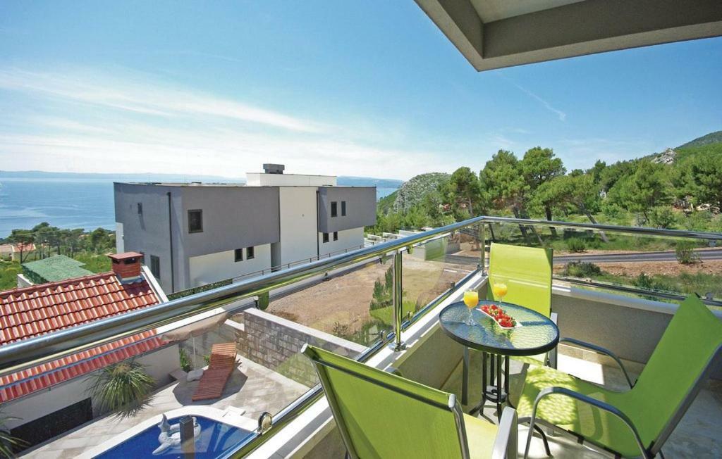 Villa Em Makarska Exterior foto