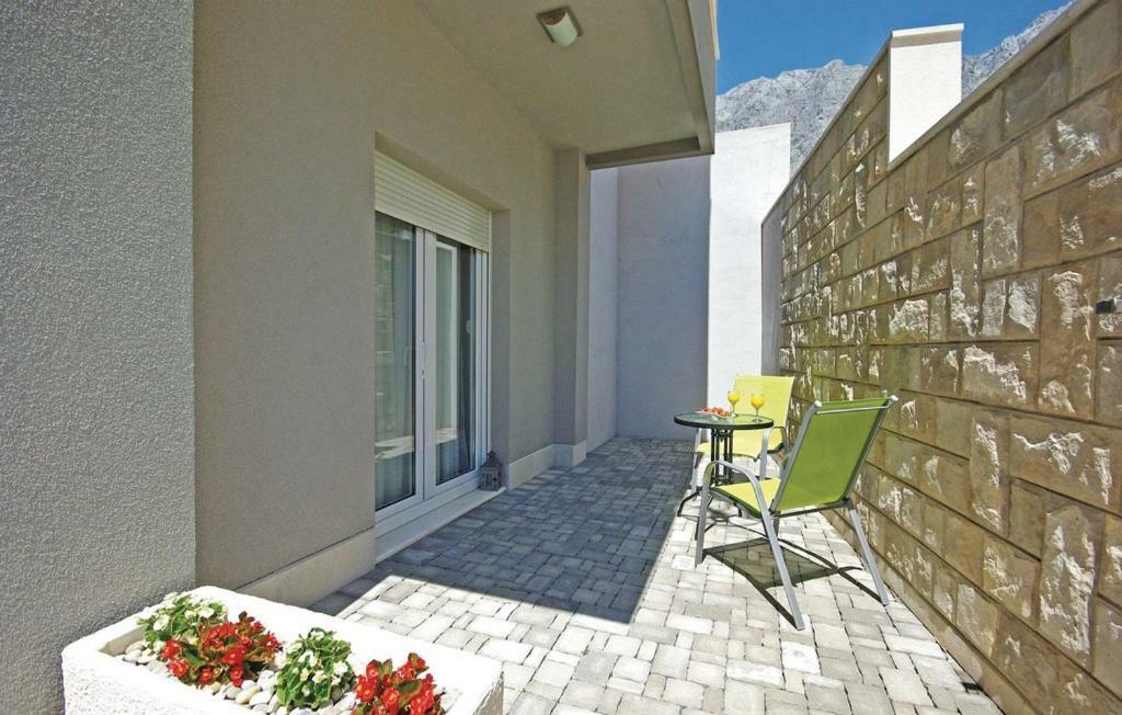Villa Em Makarska Exterior foto