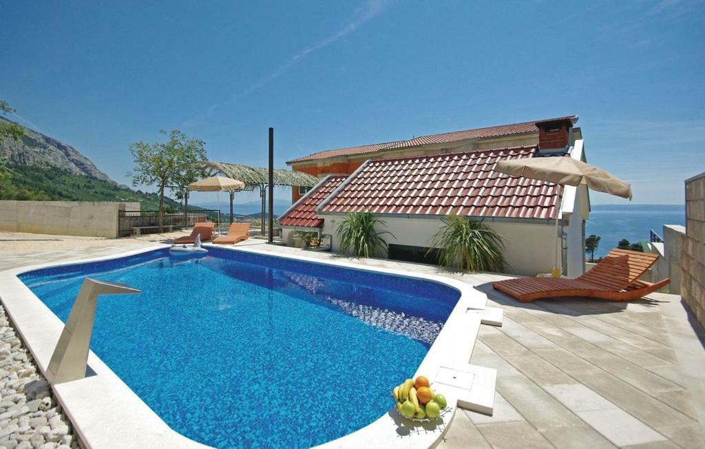 Villa Em Makarska Exterior foto